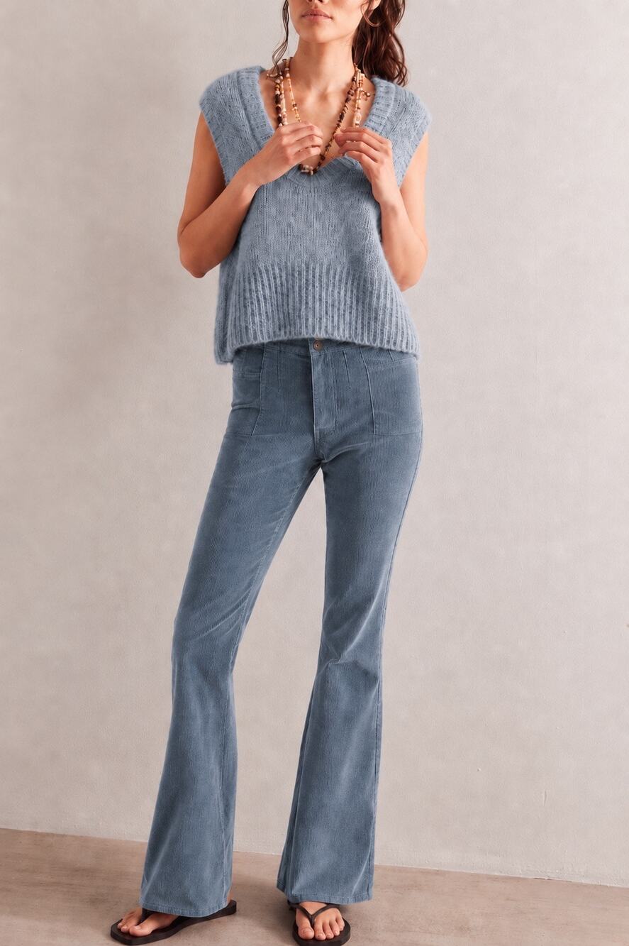 We The Free Jayde Blue Corduroy Flare Jeans Super High Rise 70s Button Fly Sz 28